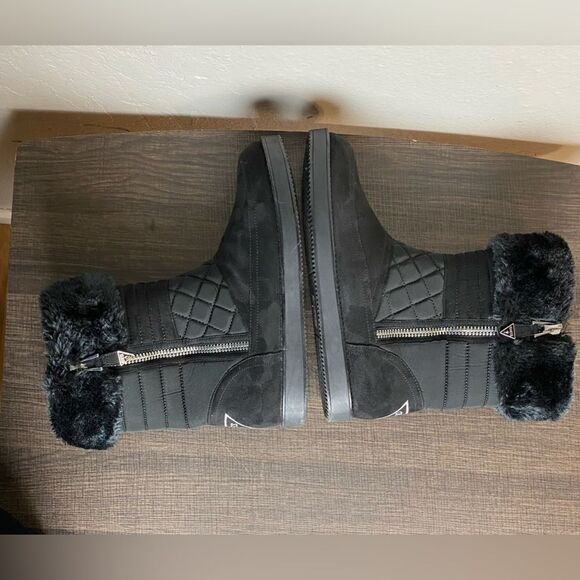 GUESS Womens Black Faux Fur Lined Boots Size 9 - Picture 7 of 10